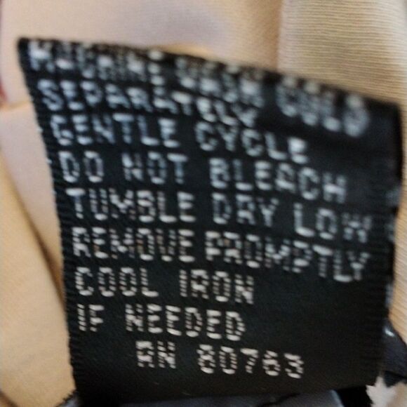 Moda International Tank Top - Picture 6 of 7